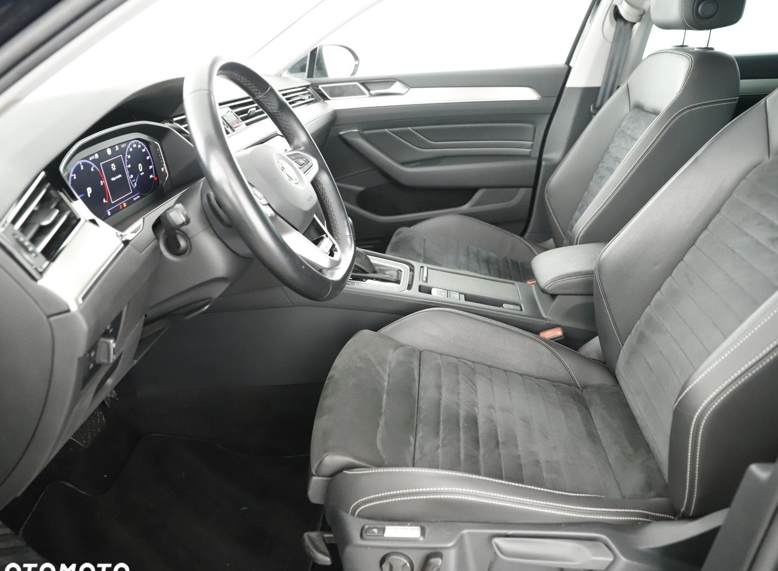 Volkswagen Passat cena 129940 przebieg: 83603, rok produkcji 2020 z Szczebrzeszyn małe 407